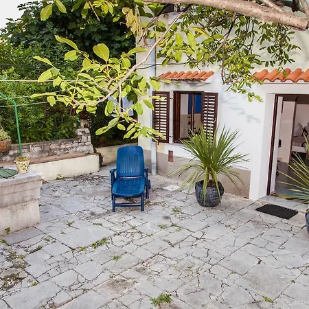 Appartement Studio-25 *