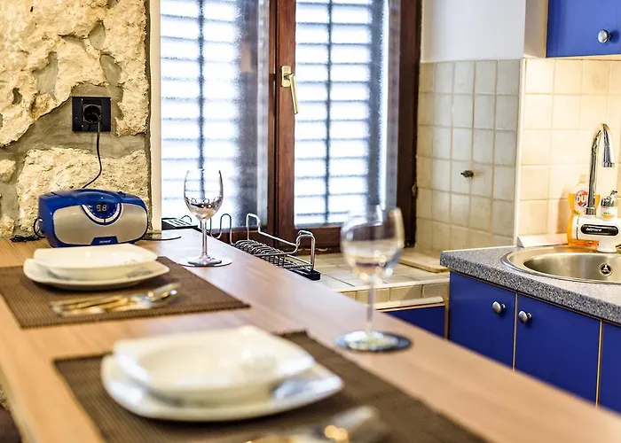 Apartman Studio-25 *